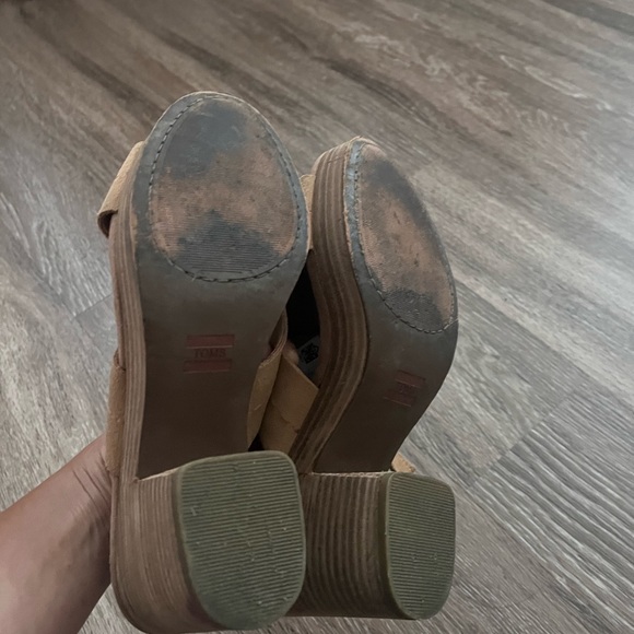 Toms platform - Picture 4 of 5